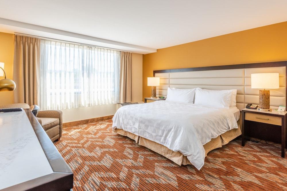 Doubletree By Hilton Greensboro Airport Exterior foto
